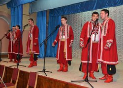 Чоловічий вокальний ансамбль «Краяни» (художній керівник Олександр Бердніков)